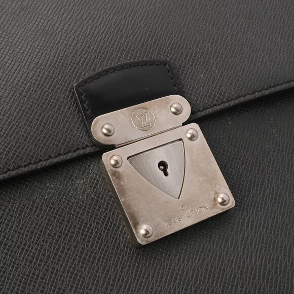 LOUIS VUITTON Taiga Ardoise M31042 bag - Picture 7 of 12